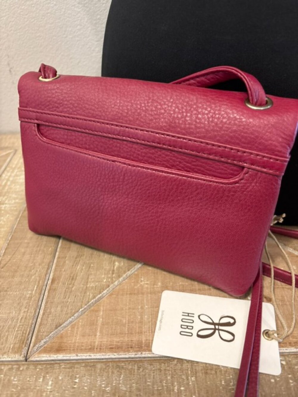HOBO Grant Small Crossbody Wine Leather Boho Minimalist Bag NEW - Picture 5 of 5